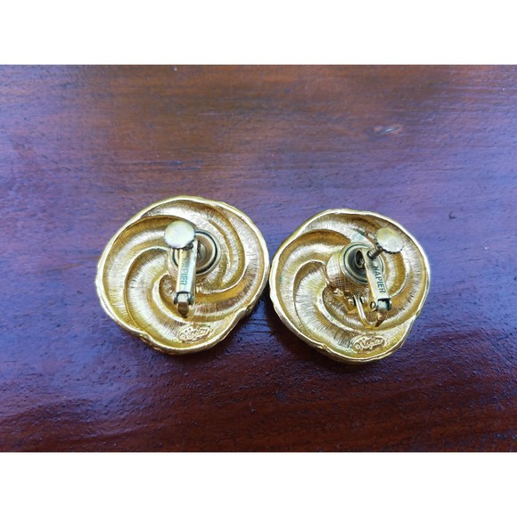 Napier Gold Tone Screwback Earrings - Picture 10 of 10